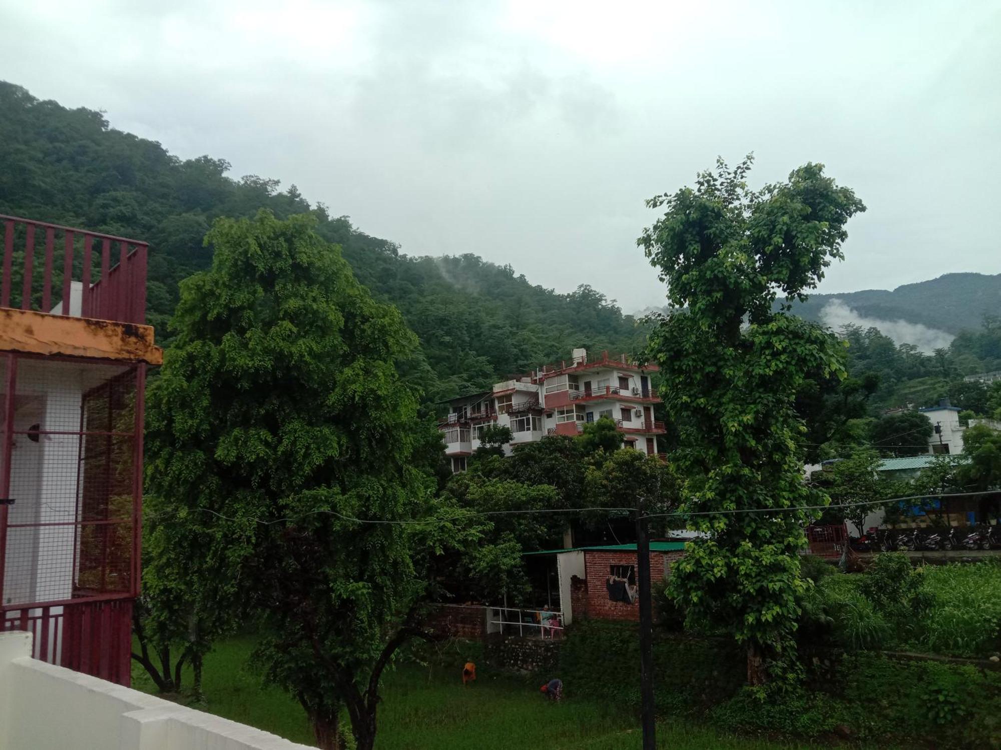 Deepak Homestay Rishīkesh Exterior foto