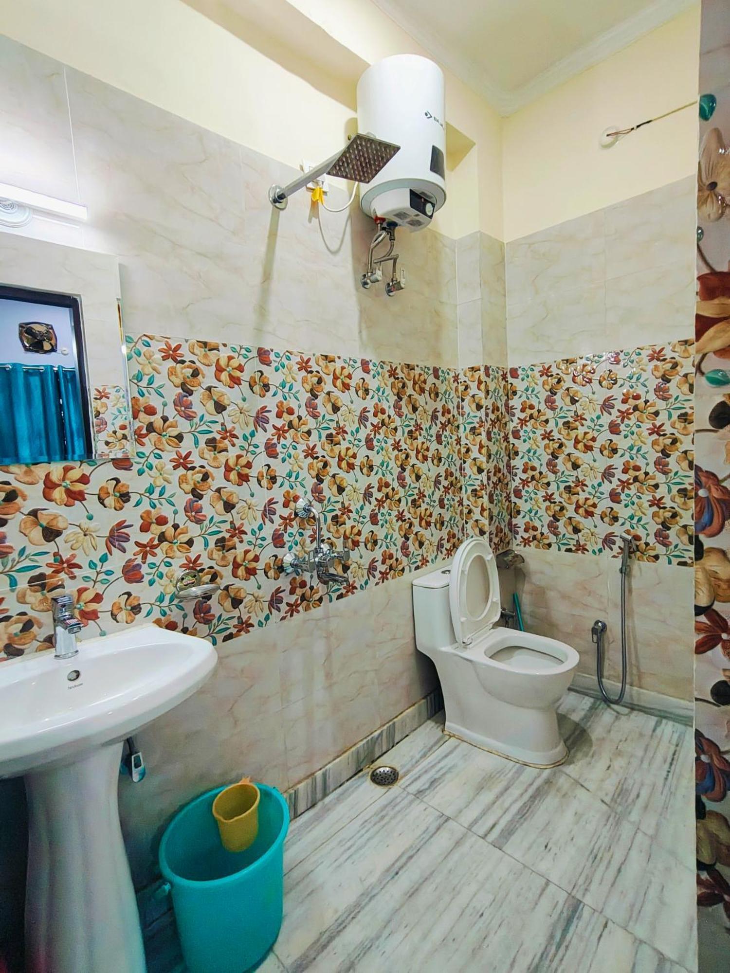 Deepak Homestay Rishīkesh Exterior foto